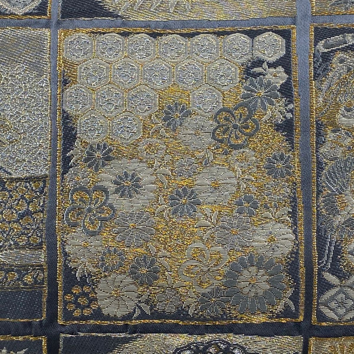 袋帯 加納幸 落款 草花 宝尽くし 金糸 銀糸 青灰色 六通 正絹