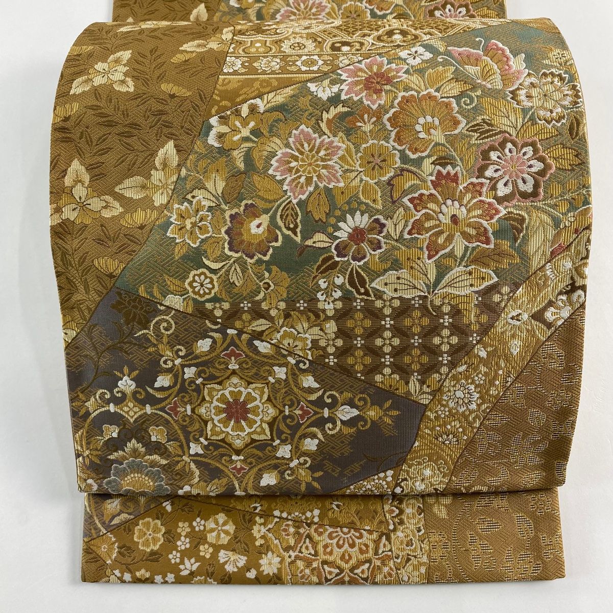 袋帯 草花 華文 黄土色 六通 正絹