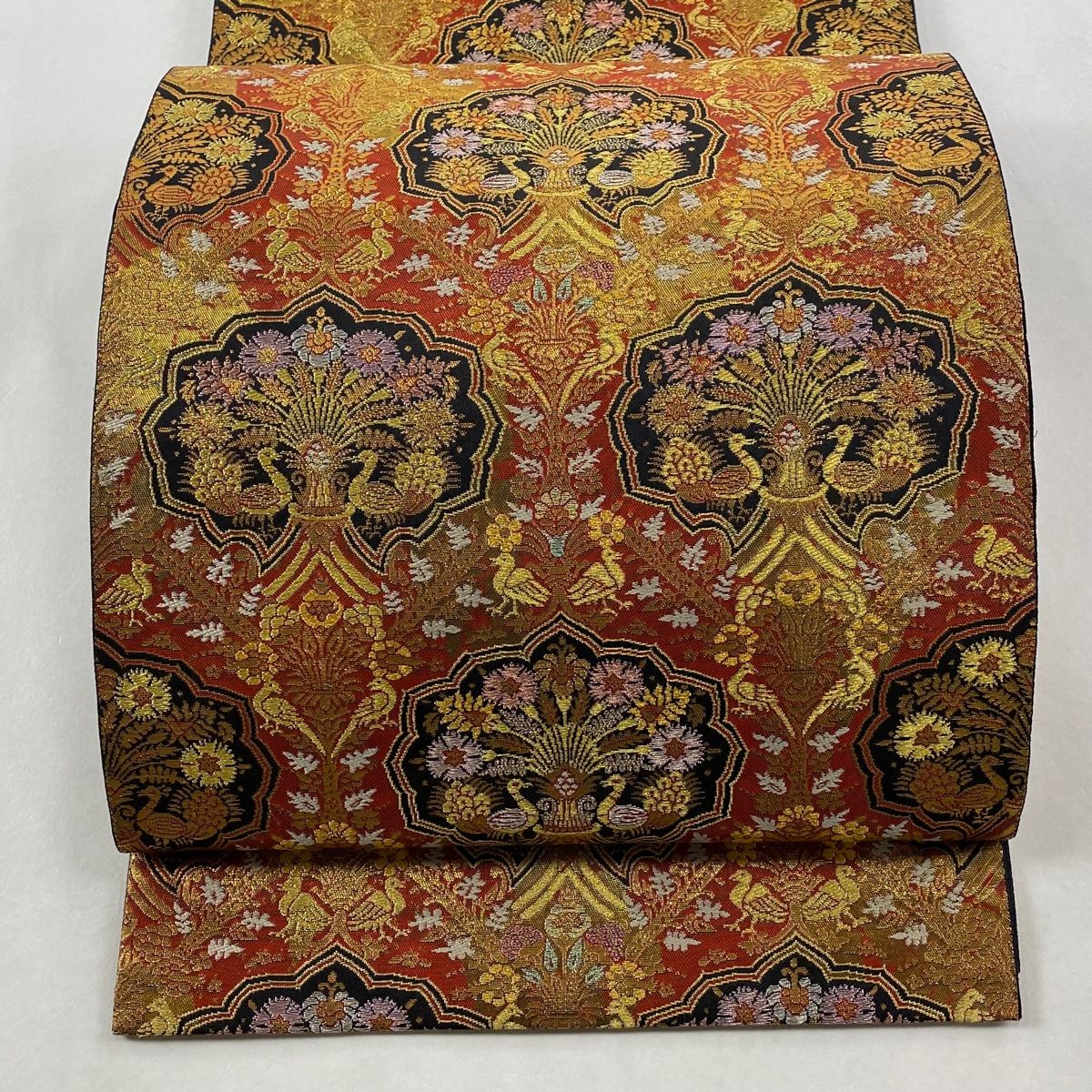 袋帯 洛陽織物 落款 本金箔 亀甲花鳥更紗文 金糸 朱色 六通 正絹