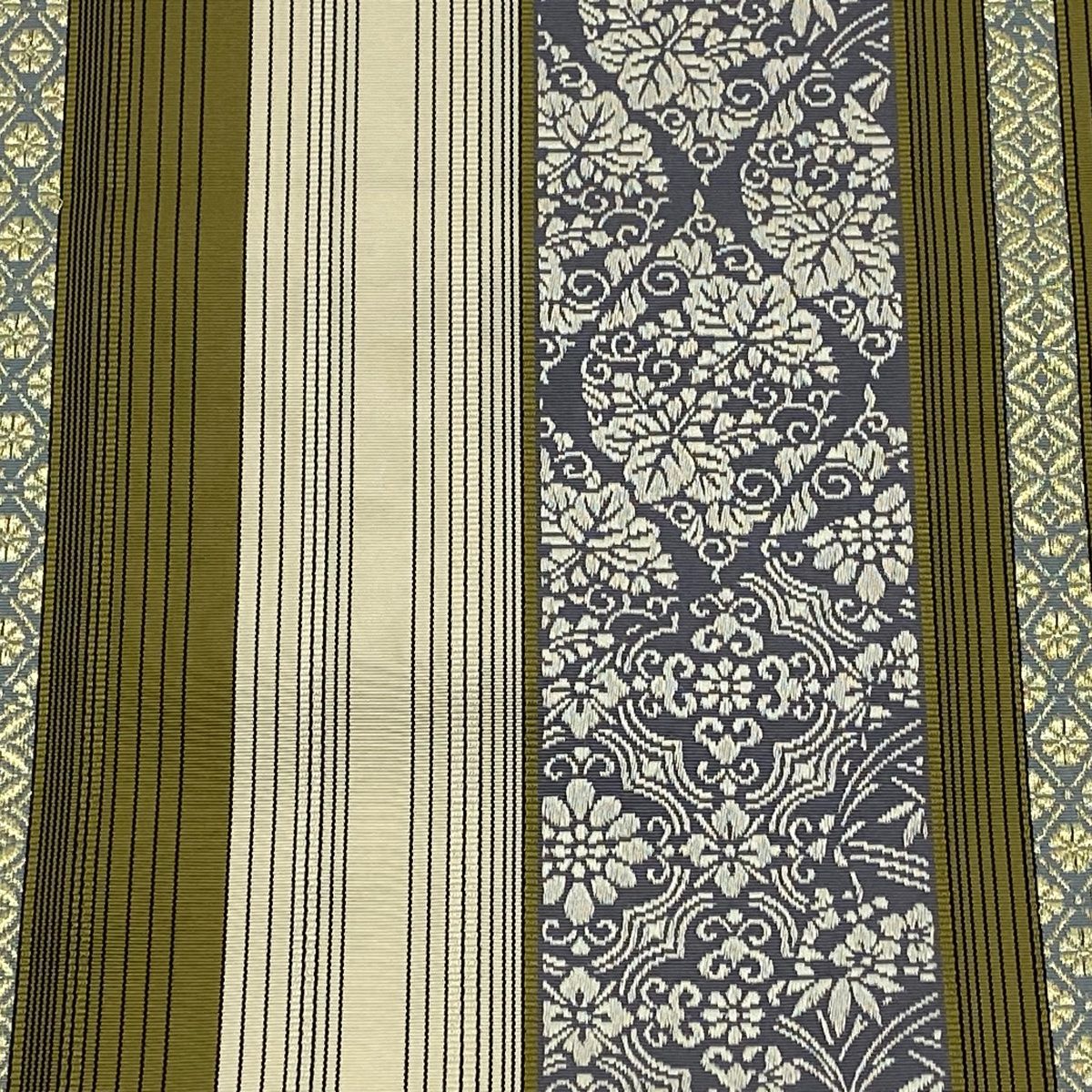 袋帯 リバーシブル 縞 華文 金糸 ベージュ 全通 正絹