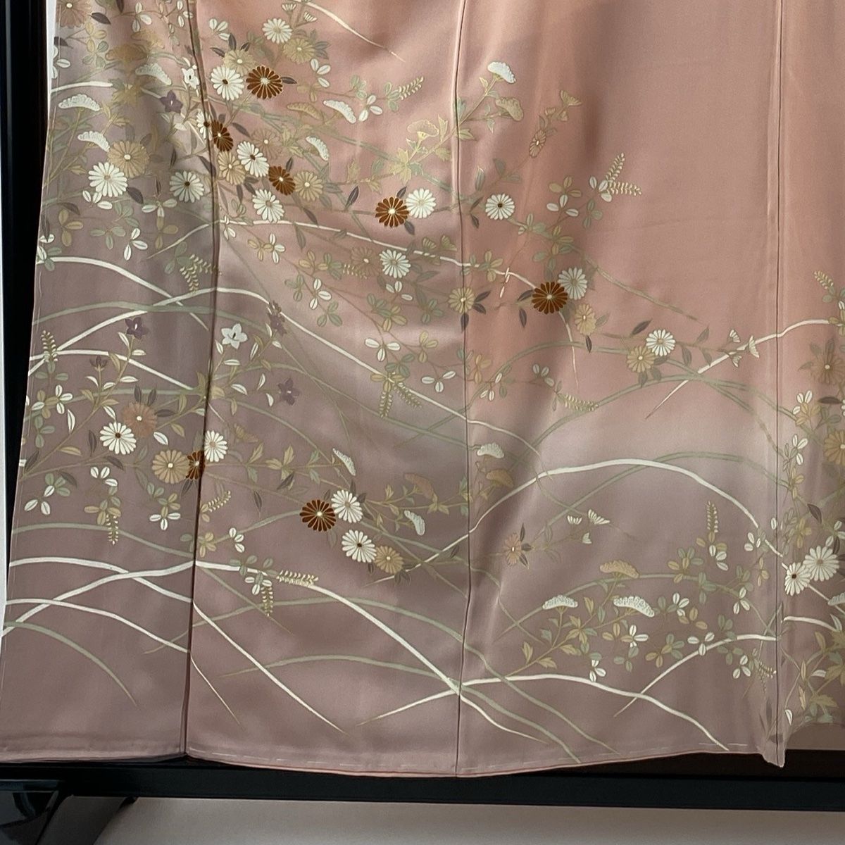 訪問着 身丈156.5 cm 裄丈64 M 袷 菊 萩 金彩 ぼかし ピンク 正絹 秀品 一つ紋