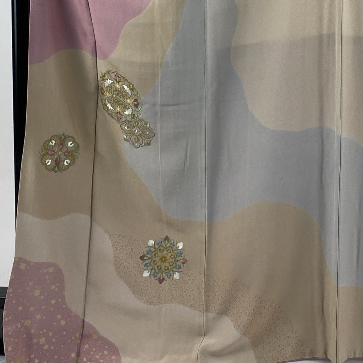 訪問着 身丈168.5 cm 裄丈69 L 袷 華文 箔散らし 刺繍 金糸 赤紫 正絹 秀品