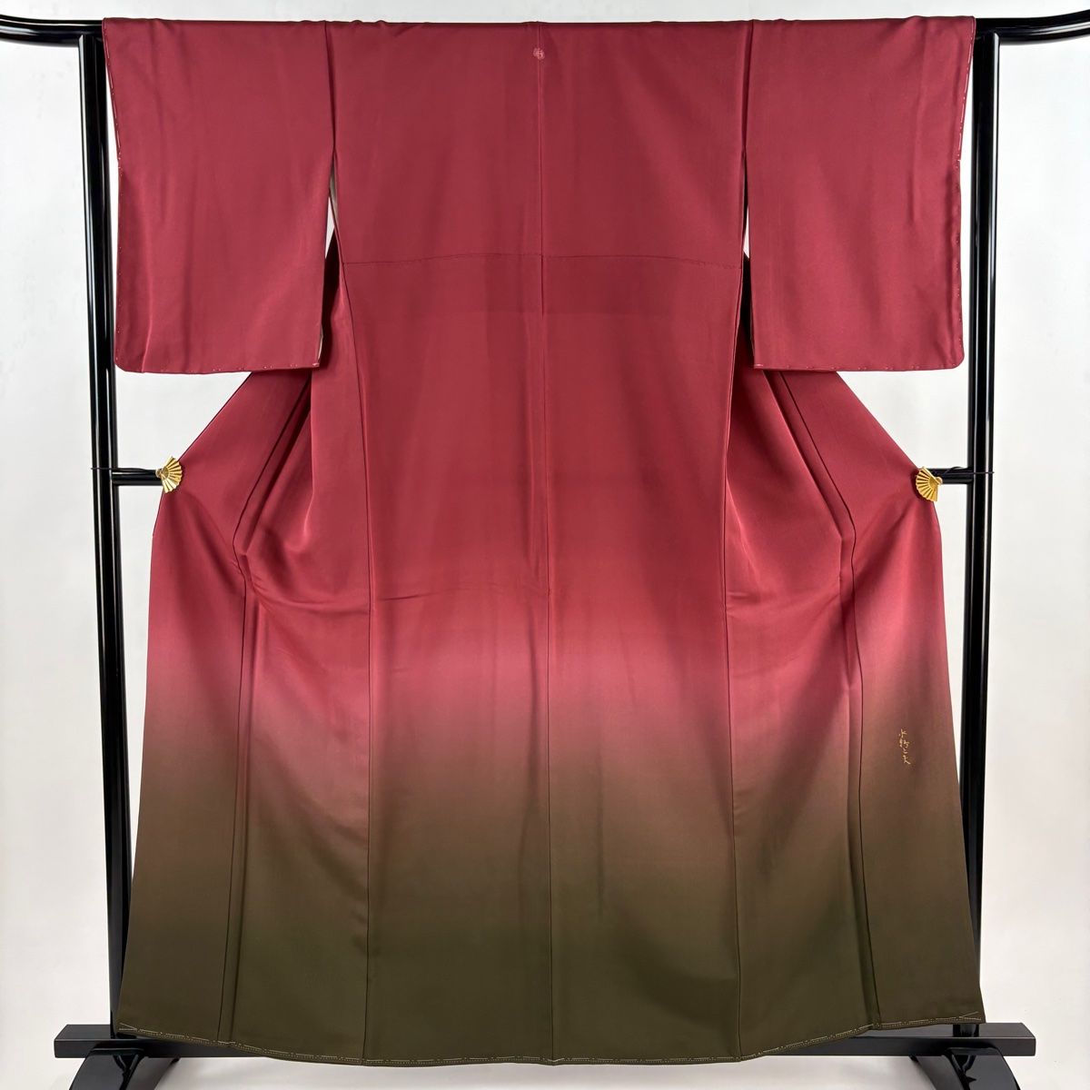 付下げ 身丈159 cm 裄丈63 5 M 落款 裾ぼかし柄 銀通し えんじ色 正絹 秀品 一つ紋