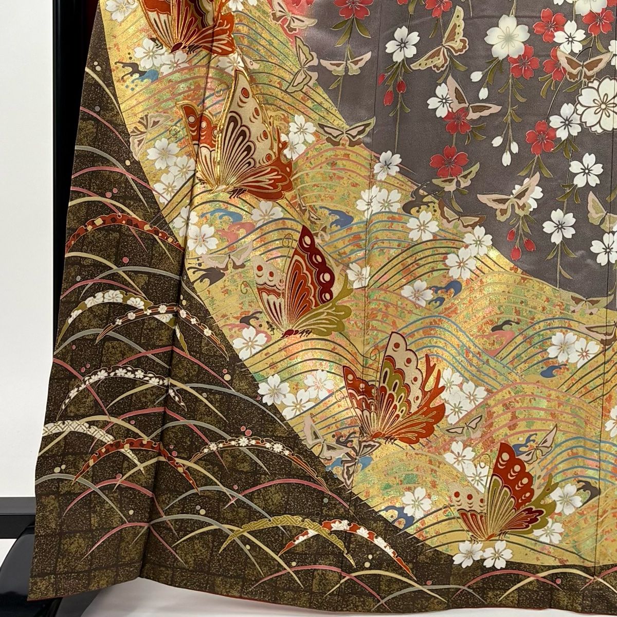 振袖 身丈168 cm 裄丈68 L 袷 蝶 雪芝 金糸 金彩 ピンク 正絹 秀品