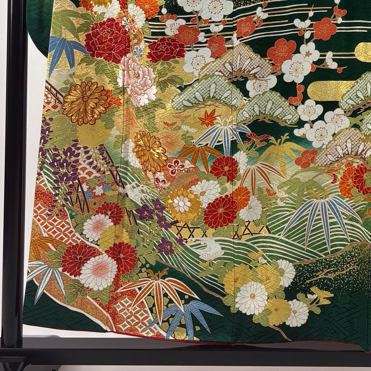 振袖 身丈156.5 cm 裄丈64.5 M 袷 草花 松竹梅 刺繍 金彩 緑 正絹 秀品