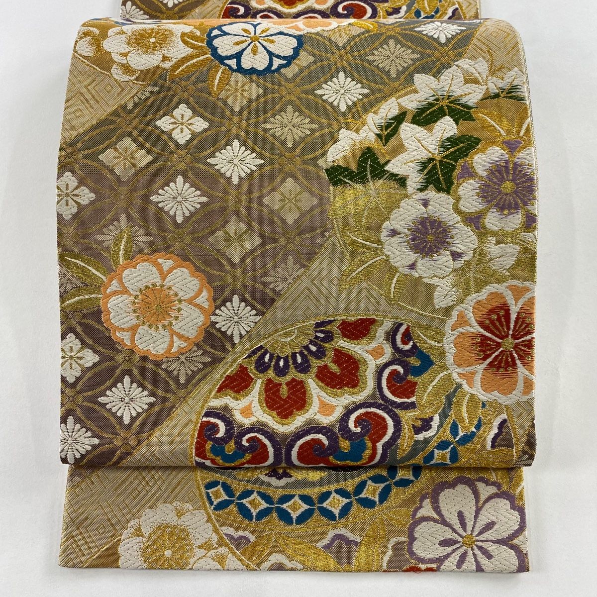 袋帯 秀品 振袖向き 手鞠 桜 金糸 唐織 金色 六通 正絹
