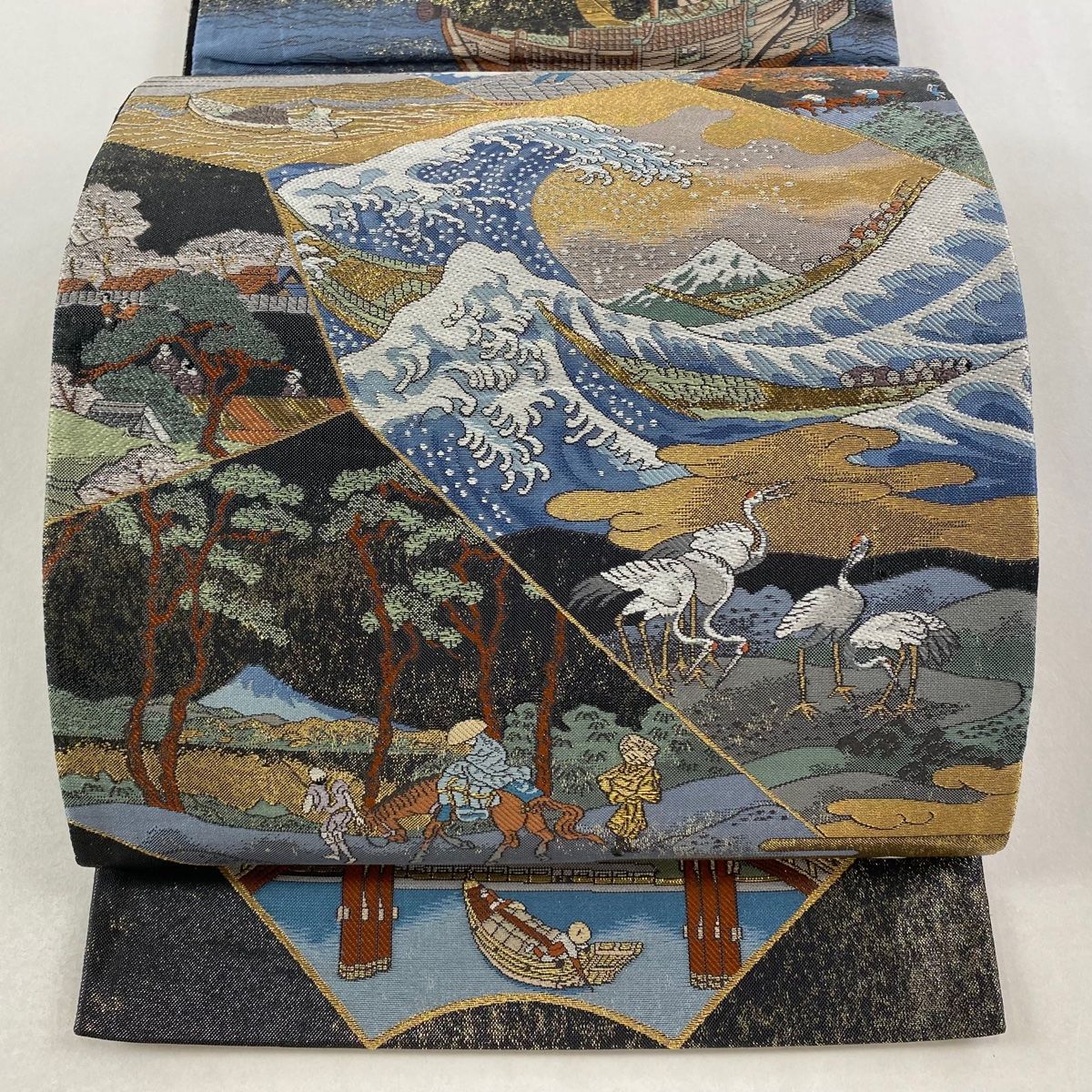 袋帯 秀品 富嶽三十六景 金糸 箔 黒 お太鼓柄 正絹
