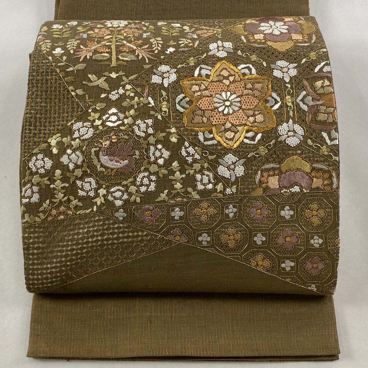 袋帯 秀品 華文 花鳥 刺繍 金糸 茶色 お太鼓柄 正絹