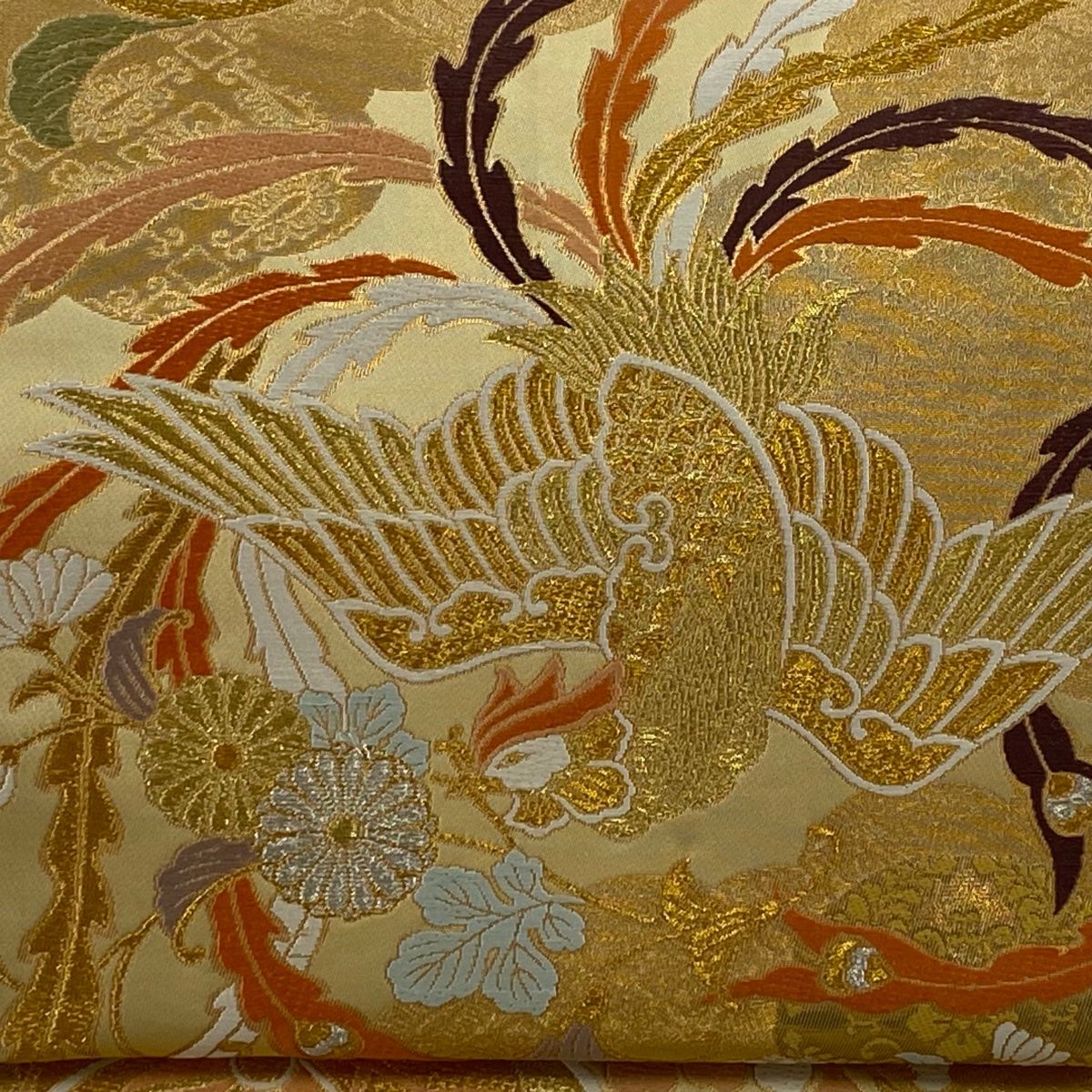 袋帯 秀品 草花 雲文 刺繍 金糸 ベージュ 全通 正絹