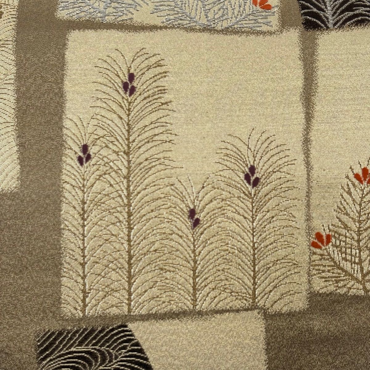 袋帯 秀品 おとづれ 色紙 松 金銀糸 箔 茶色 六通 正絹