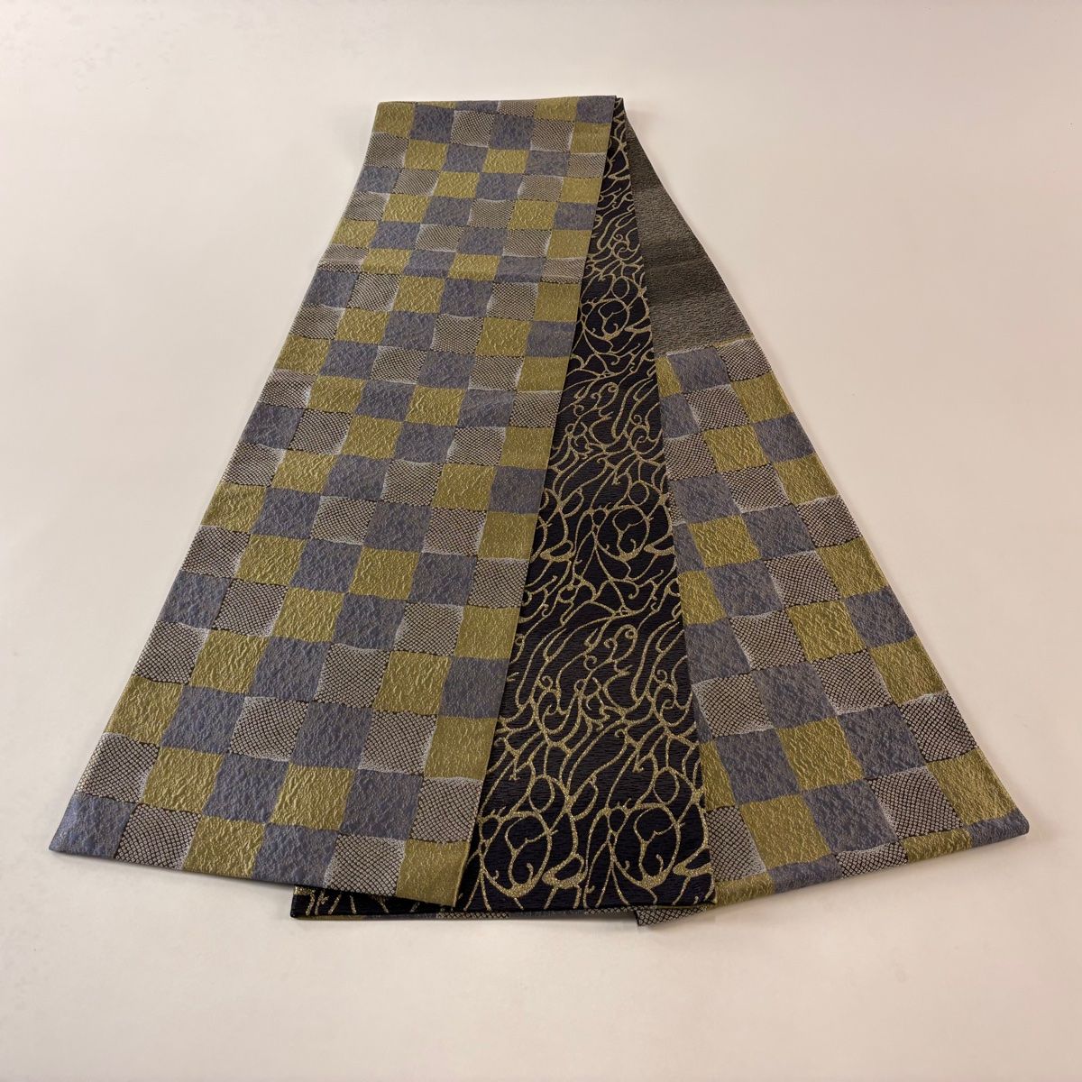  袋帯 秀品 泥染 市松 疋田 金糸 鶯色 六通 正絹 袋帯 帯