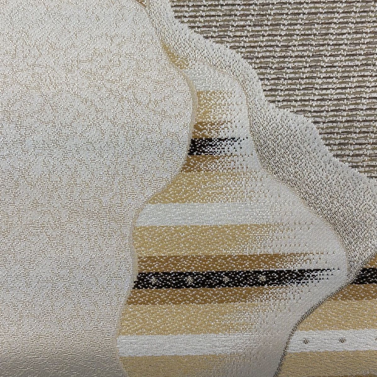 袋帯 縞 幾何学 金糸 ベージュ 六通 正絹