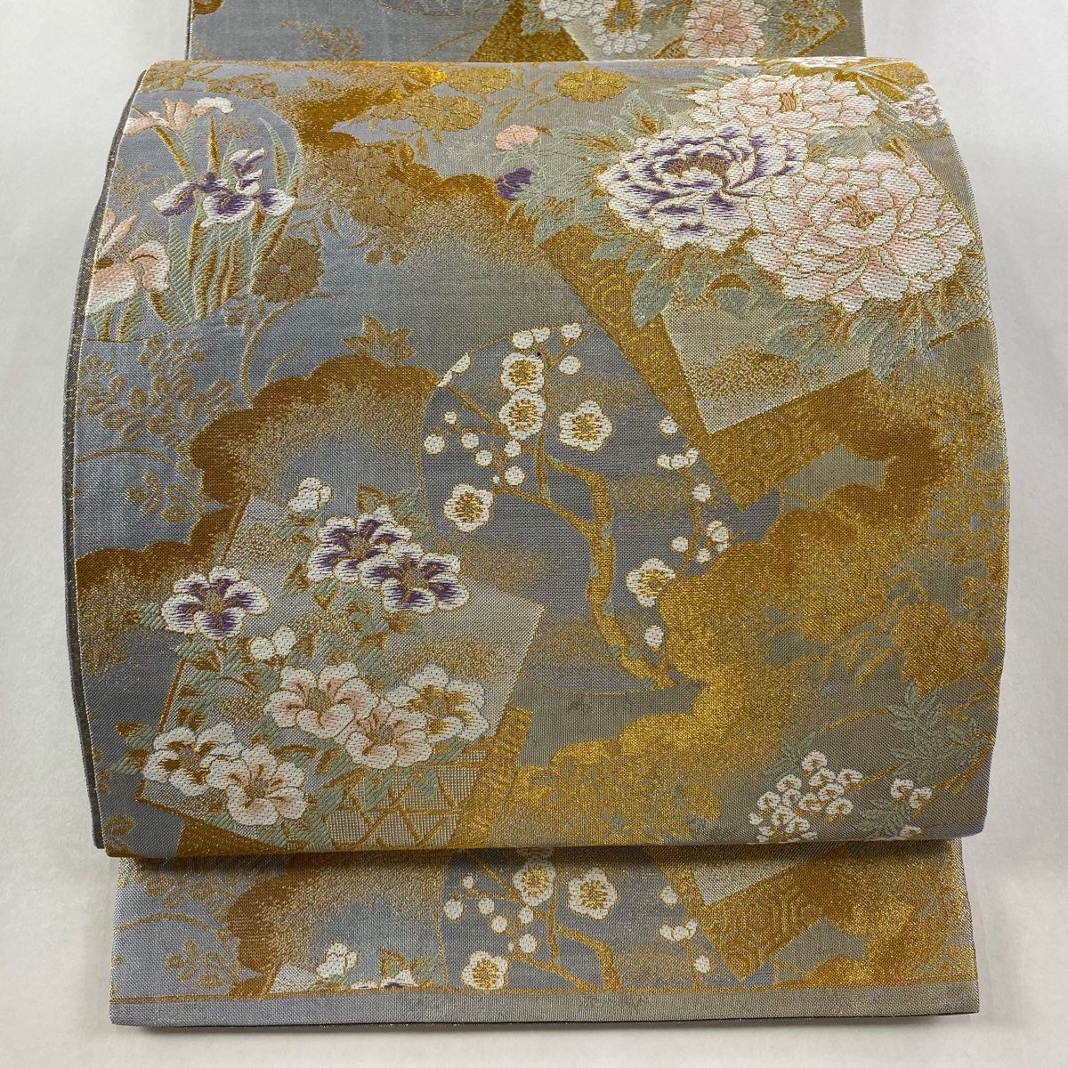 袋帯 秀品 色紙 草花 金糸 箔 銀色 六通 正絹