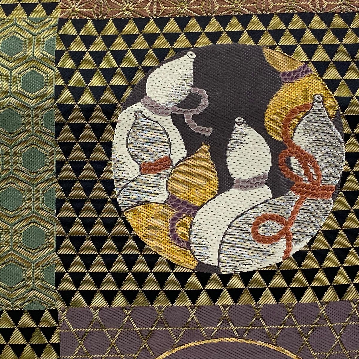 袋帯 秀品 市松 草花 金糸 箔 金茶 六通 正絹