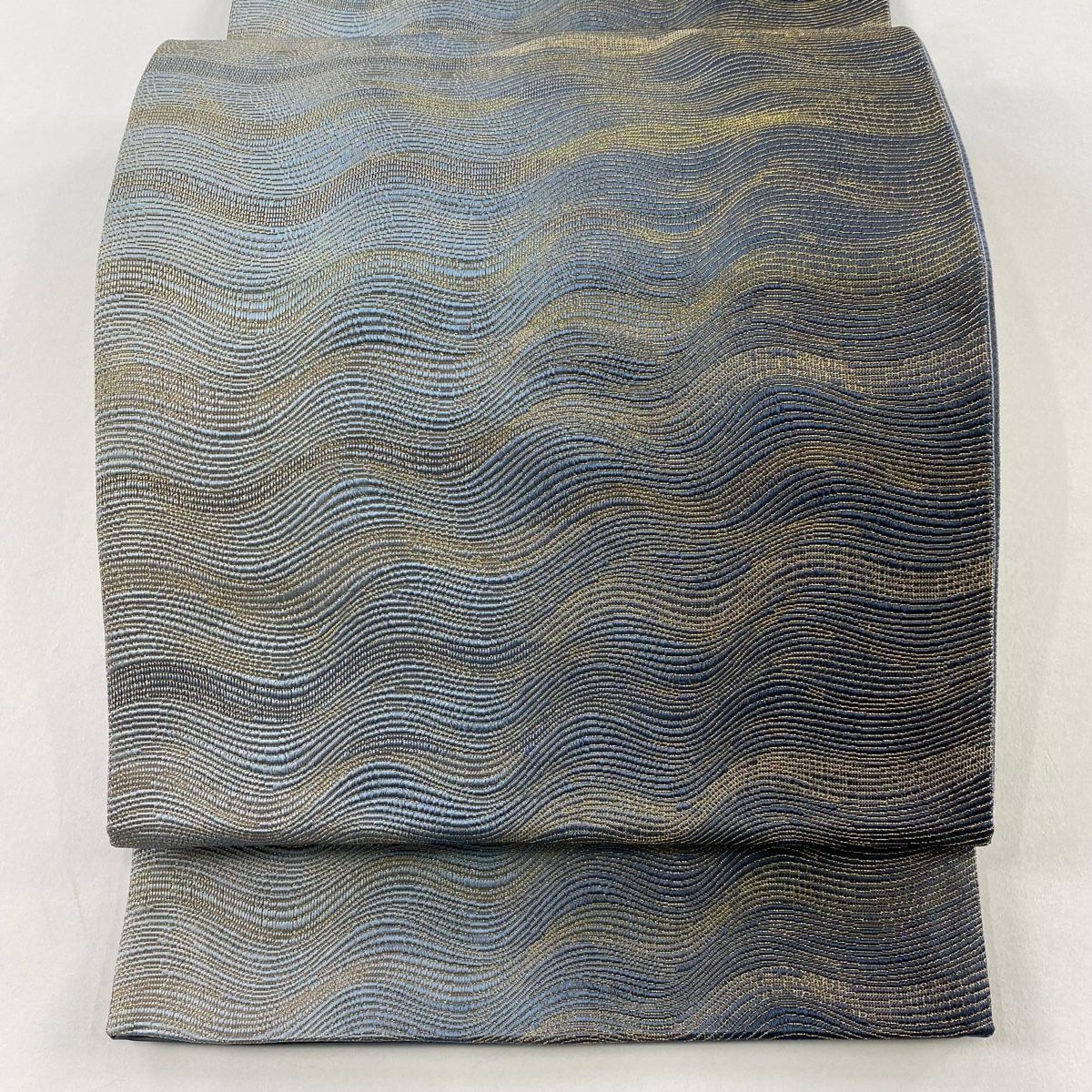 袋帯 秀品 よろけ縞 金糸 青灰色 六通 正絹