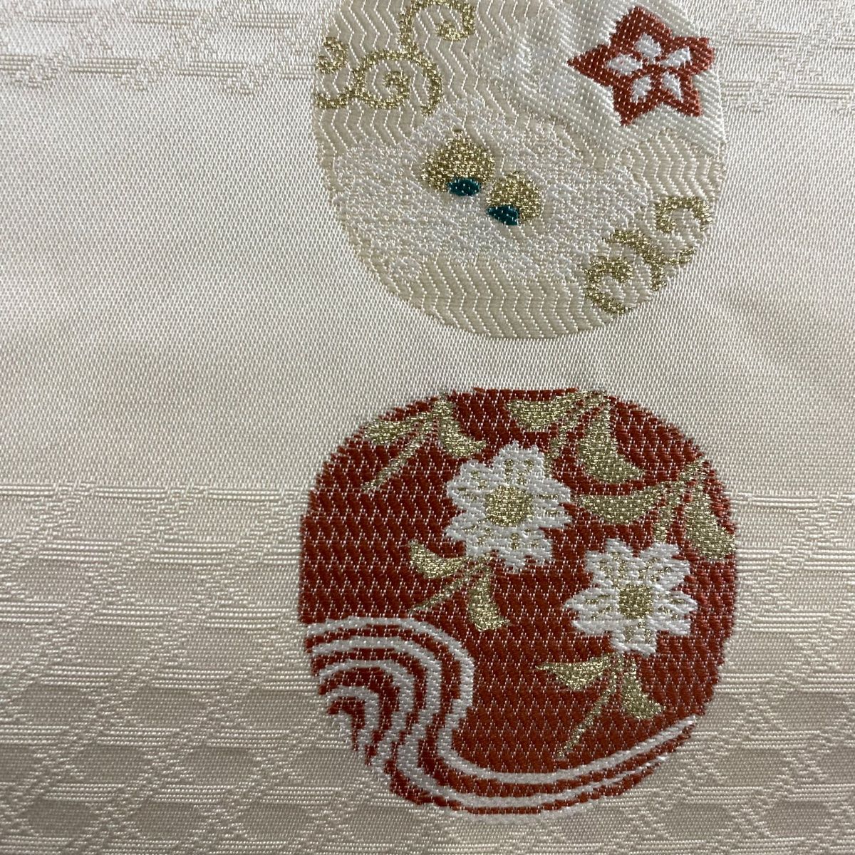 名古屋帯 秀品 証紙 草花 矢羽 金糸 白 正絹