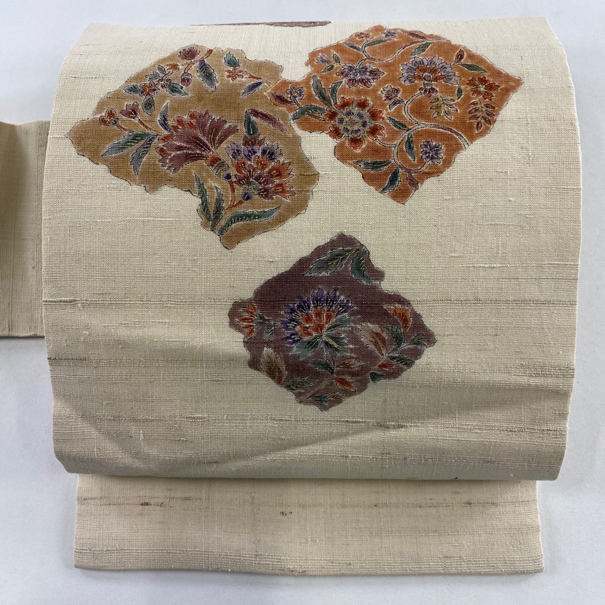 名古屋帯 秀品 落款 紬地 草花 金彩 ベージュ 正絹