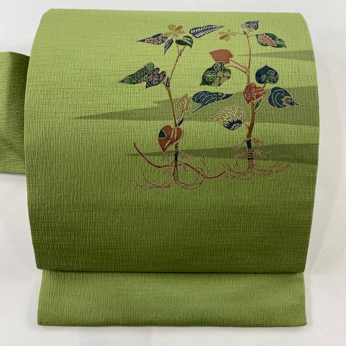 名古屋帯 秀品 草花 霞 よもぎ色 正絹