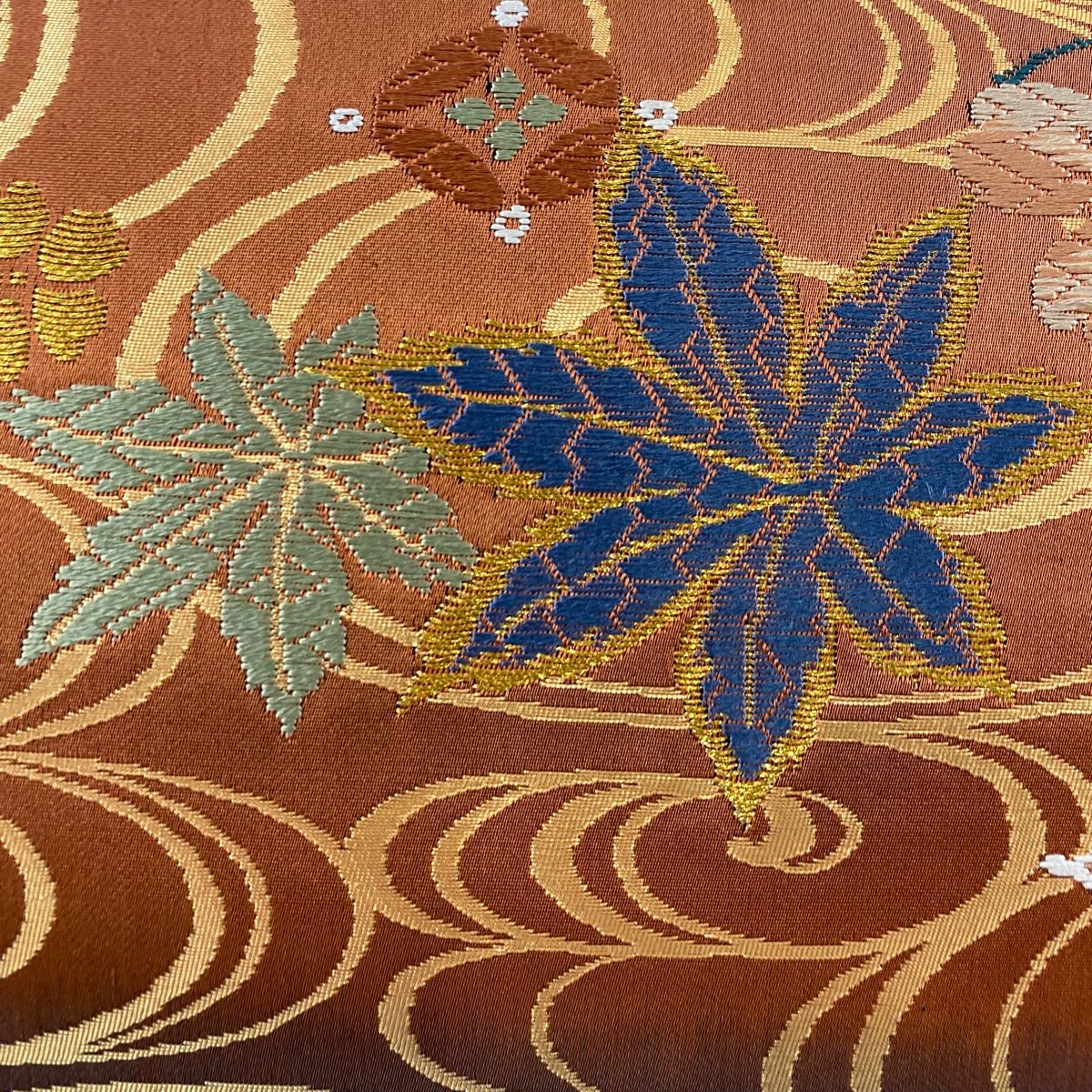 袋帯 秀品 紅葉宝尽くし紋 流水 刺繍 金銀糸 紫 六通 正絹