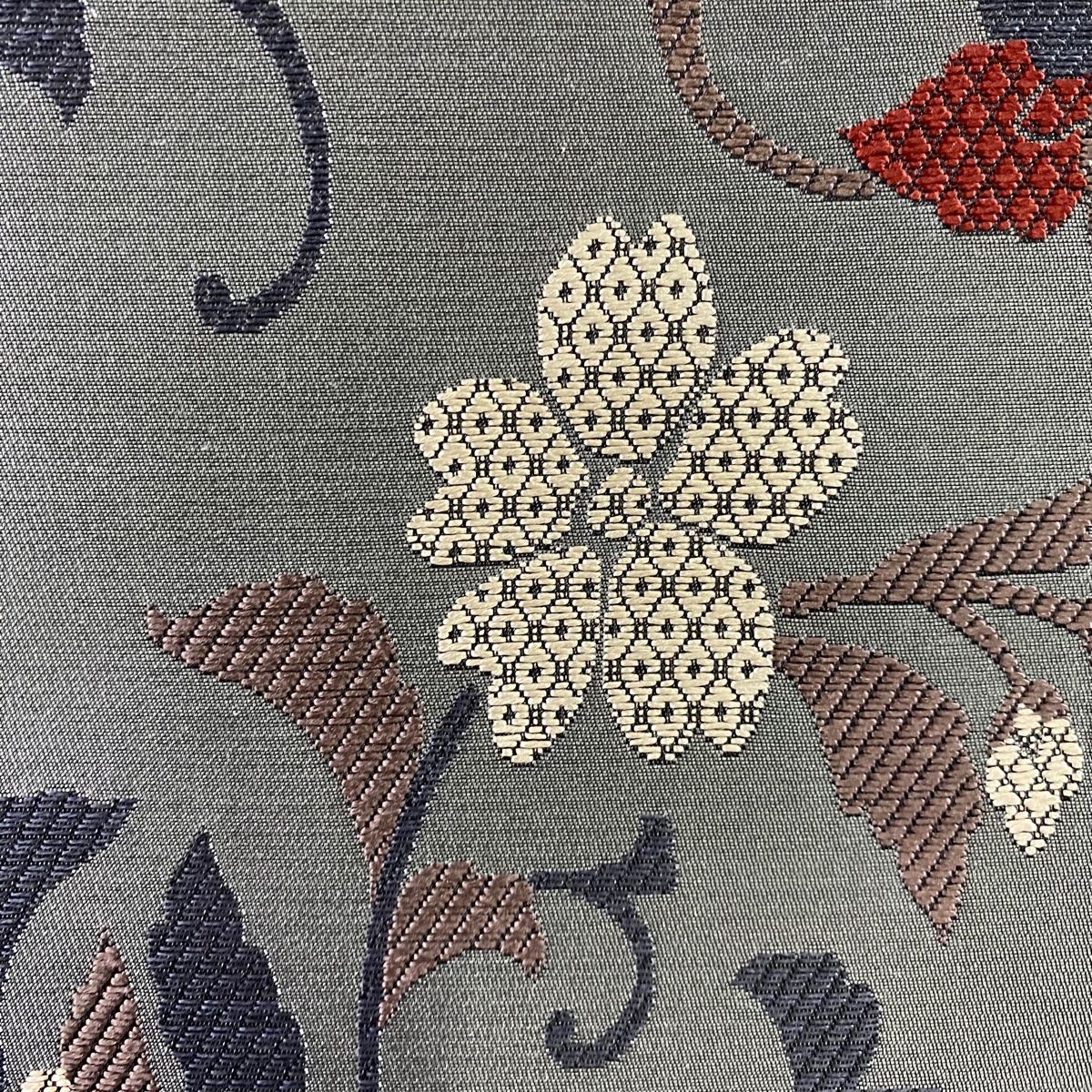 袋帯 秀品 花唐草 刺繍 灰色 六通 正絹