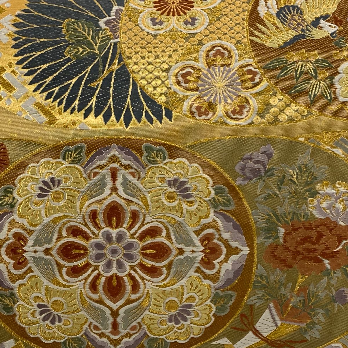 袋帯 秀品 華文 向かい鳥 金糸 唐織 金色 六通 正絹