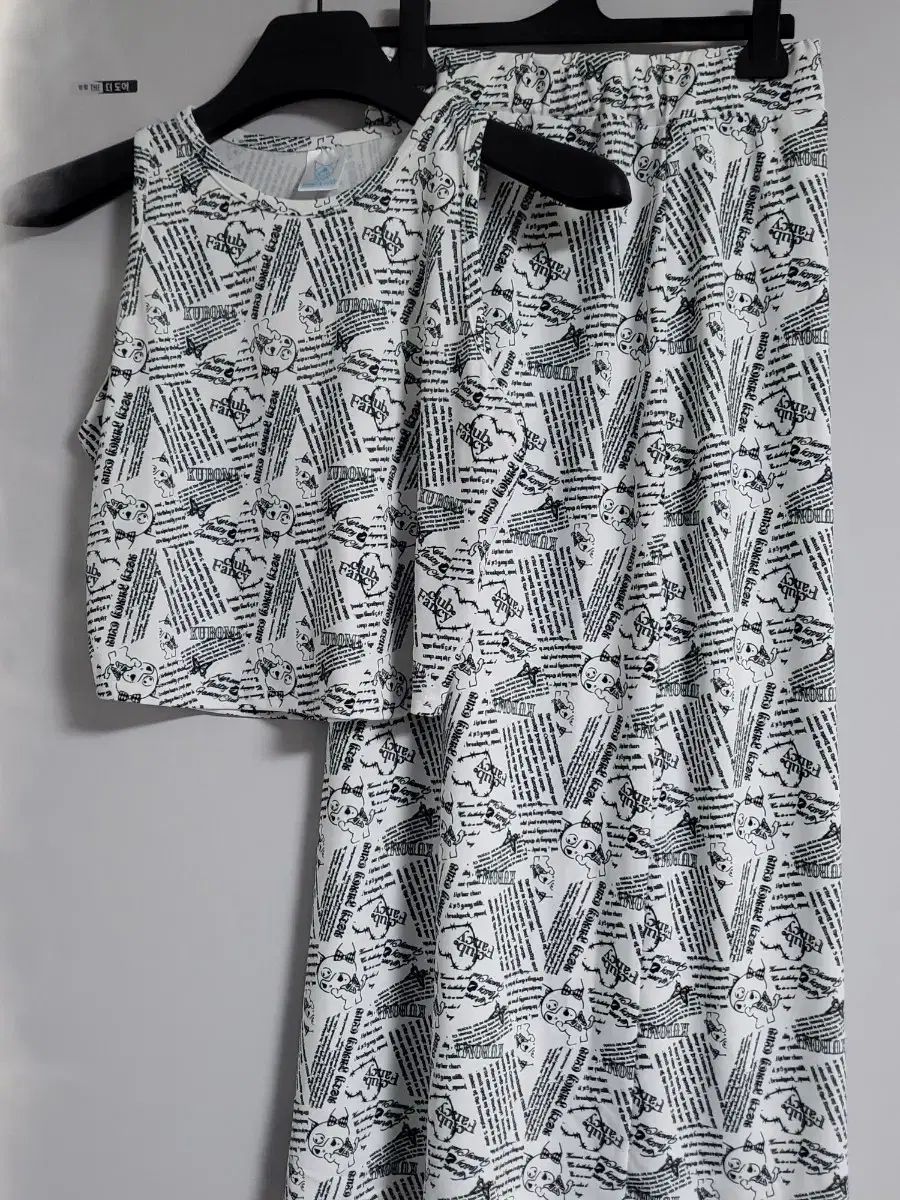 ファンシークラブ クロミ ペーパー レタリング スリーブレス スカート セット