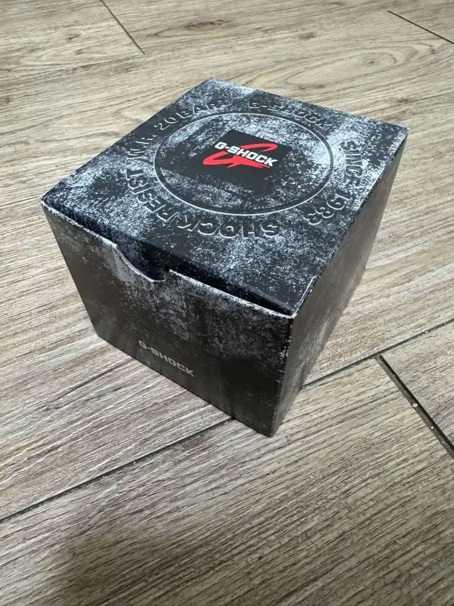 CASIO G SHOCK 5600 UE 1 DR タフソーラー