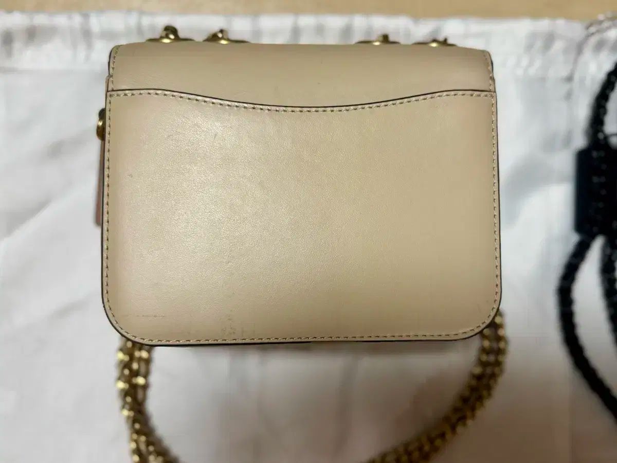 ショルダーバッグ 2種