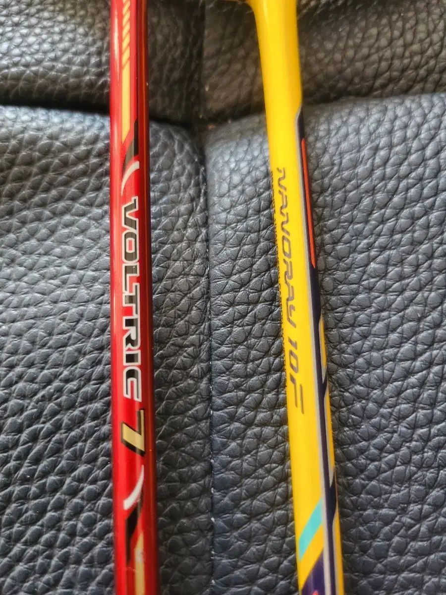 ヨネックス ボルトリック7 ナノレイ 10F バドミントン ラケット ボール グリップ