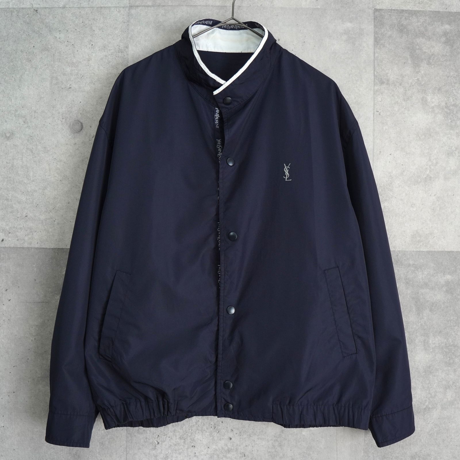 90s イヴサンローラン ナイロンジャケット ネイビー M ヴィンテージ 美品 90s イヴサンローラン ナイロンジャケット ネイビー M ヴィンテージ 美