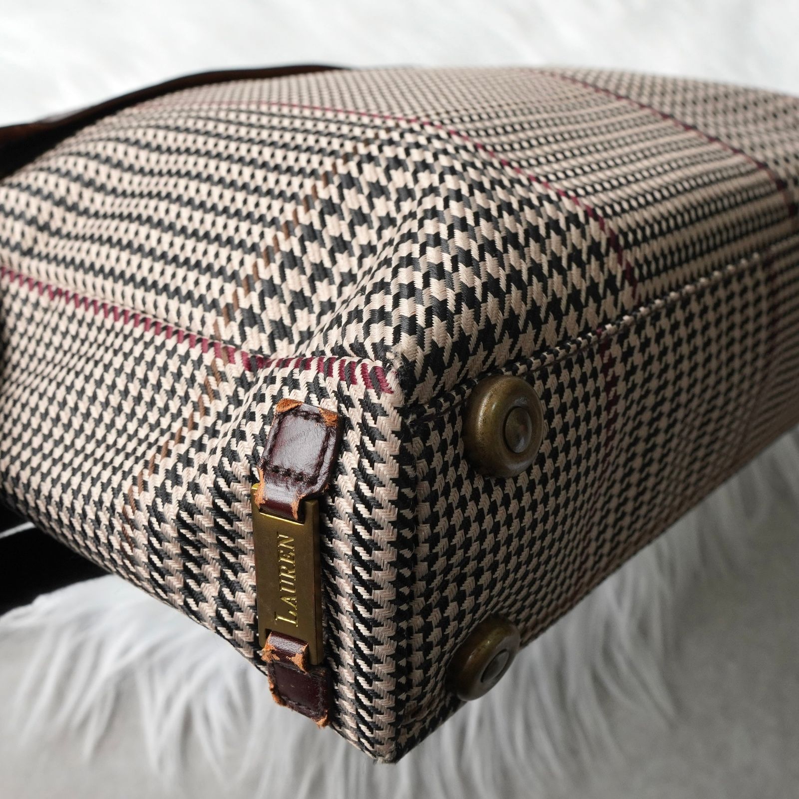 ハンドバッグ ベージュ