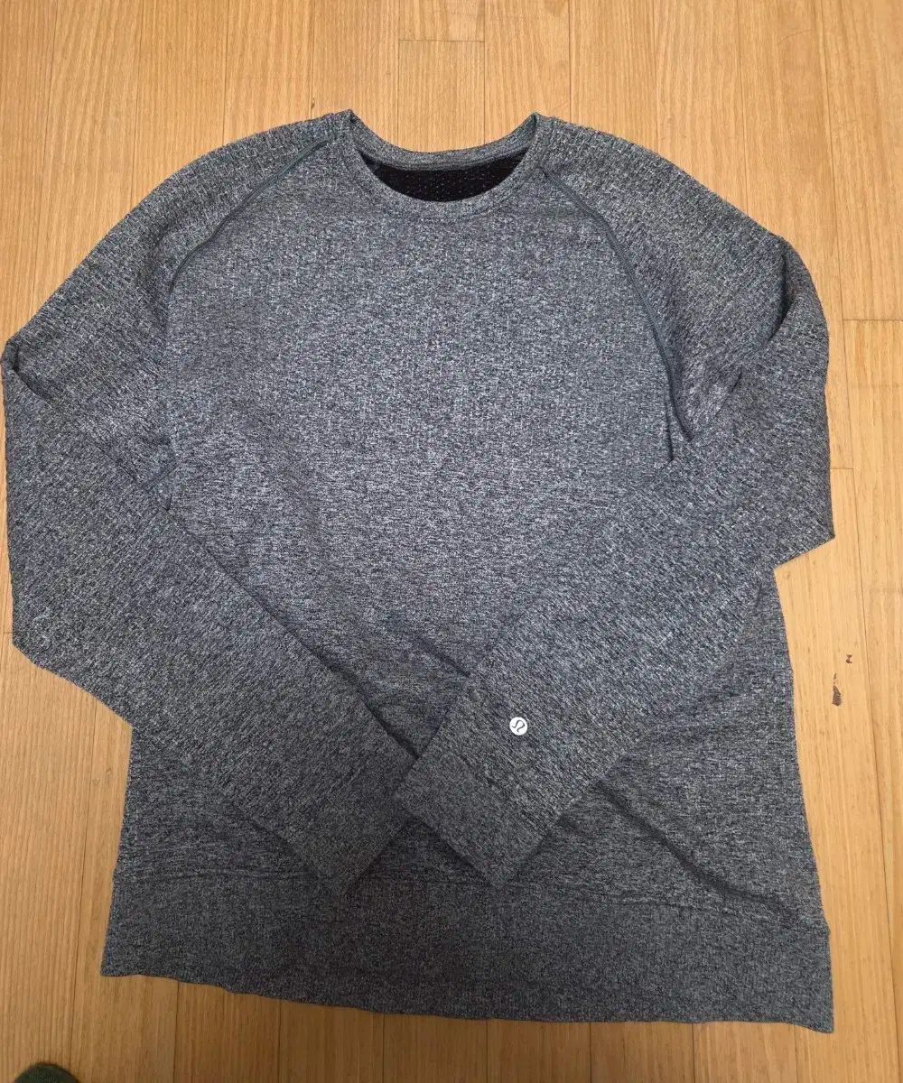 lululemon エンジニアード ウェア クルーネック L