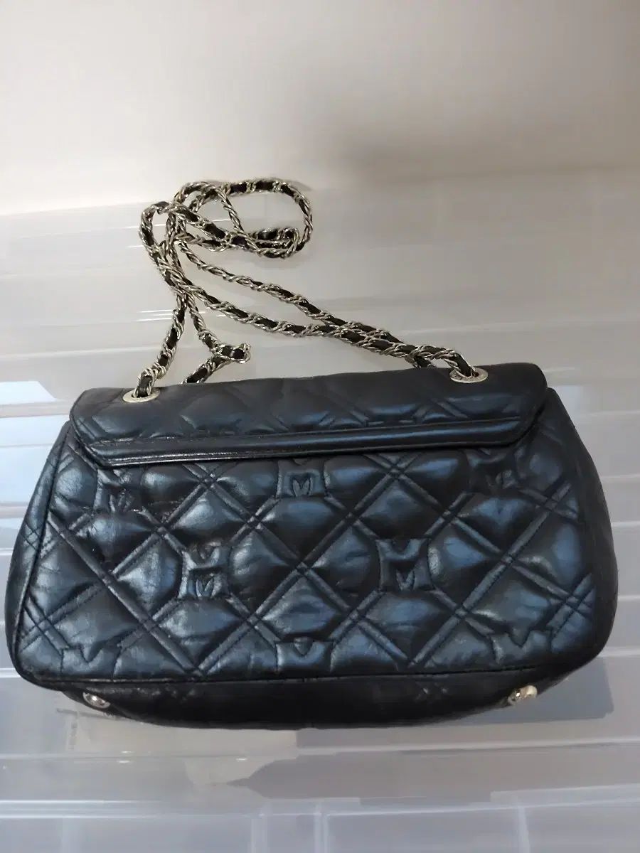 METROCITY キルティング チェーンバッグ ブラック