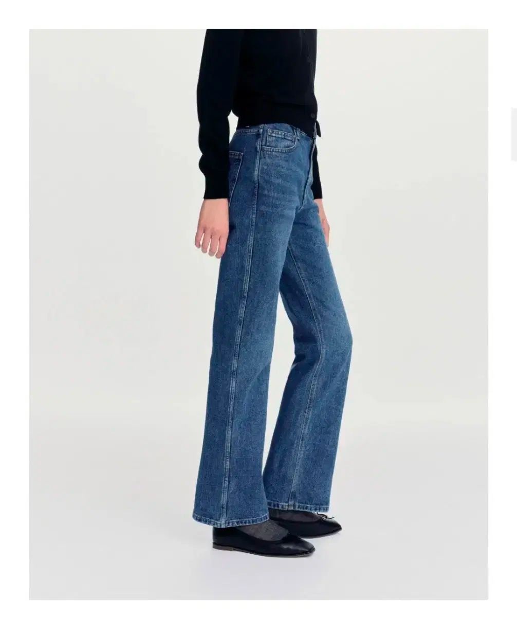 ミラ ストレート