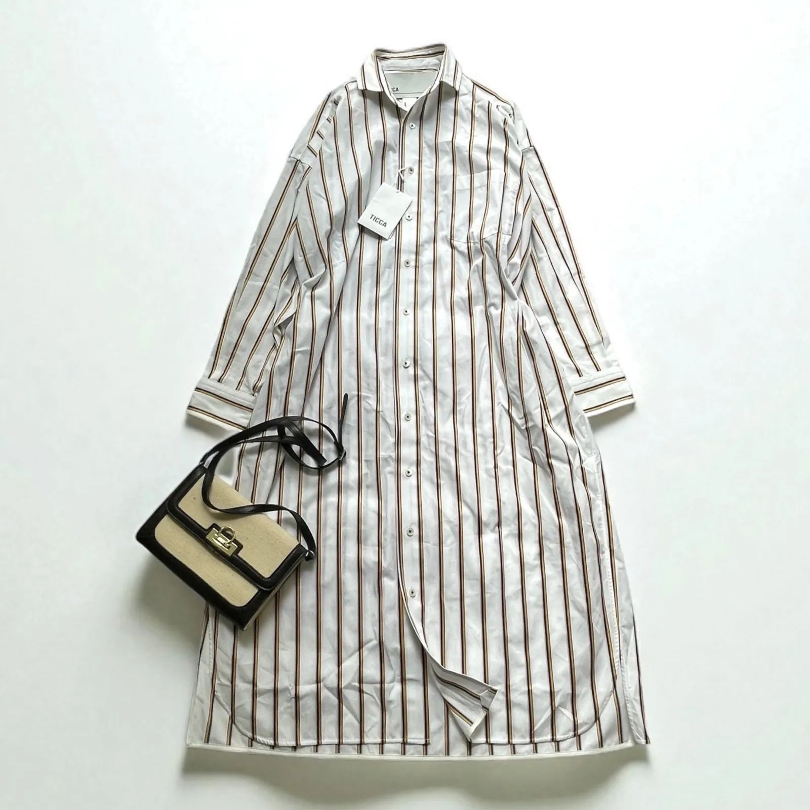 ティッカ＊スクエアビッグロングシャツチュニック　ワンピース　ストライプ ☘️未使用 値札タグ付き ☆ 日本製 ☆ TICCA ☆ ティッカ スクエア