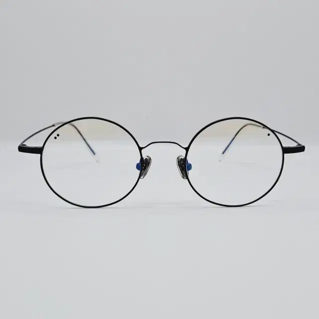 丸型 ベータチタン メガネフレーム マットブラック ドゥムエン In Out 09 C 3