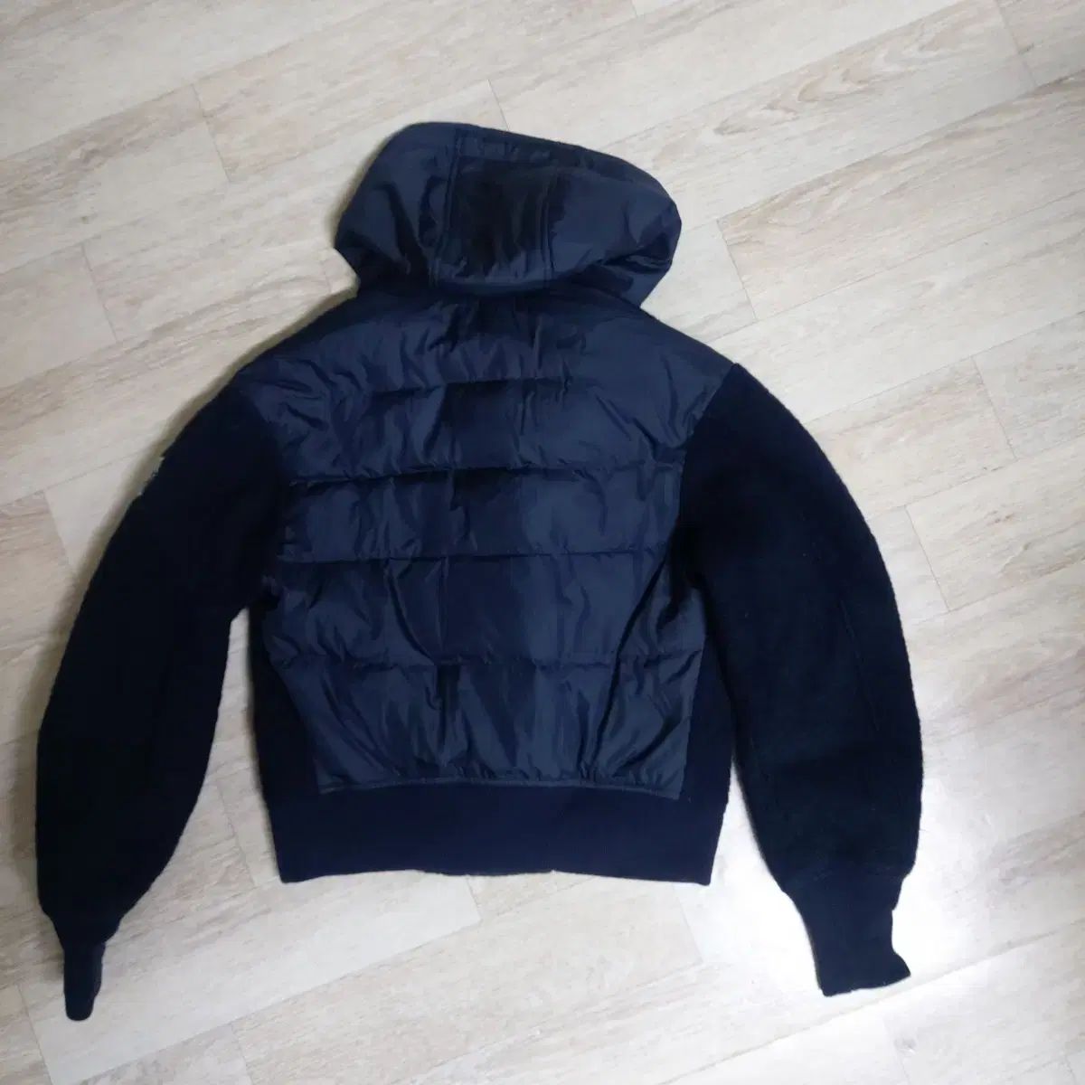 ダウンジャケット Mサイズ