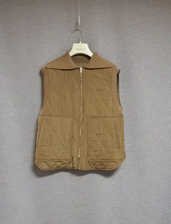 クホ KUHO キルティング ニット ベスト 55 サイズ