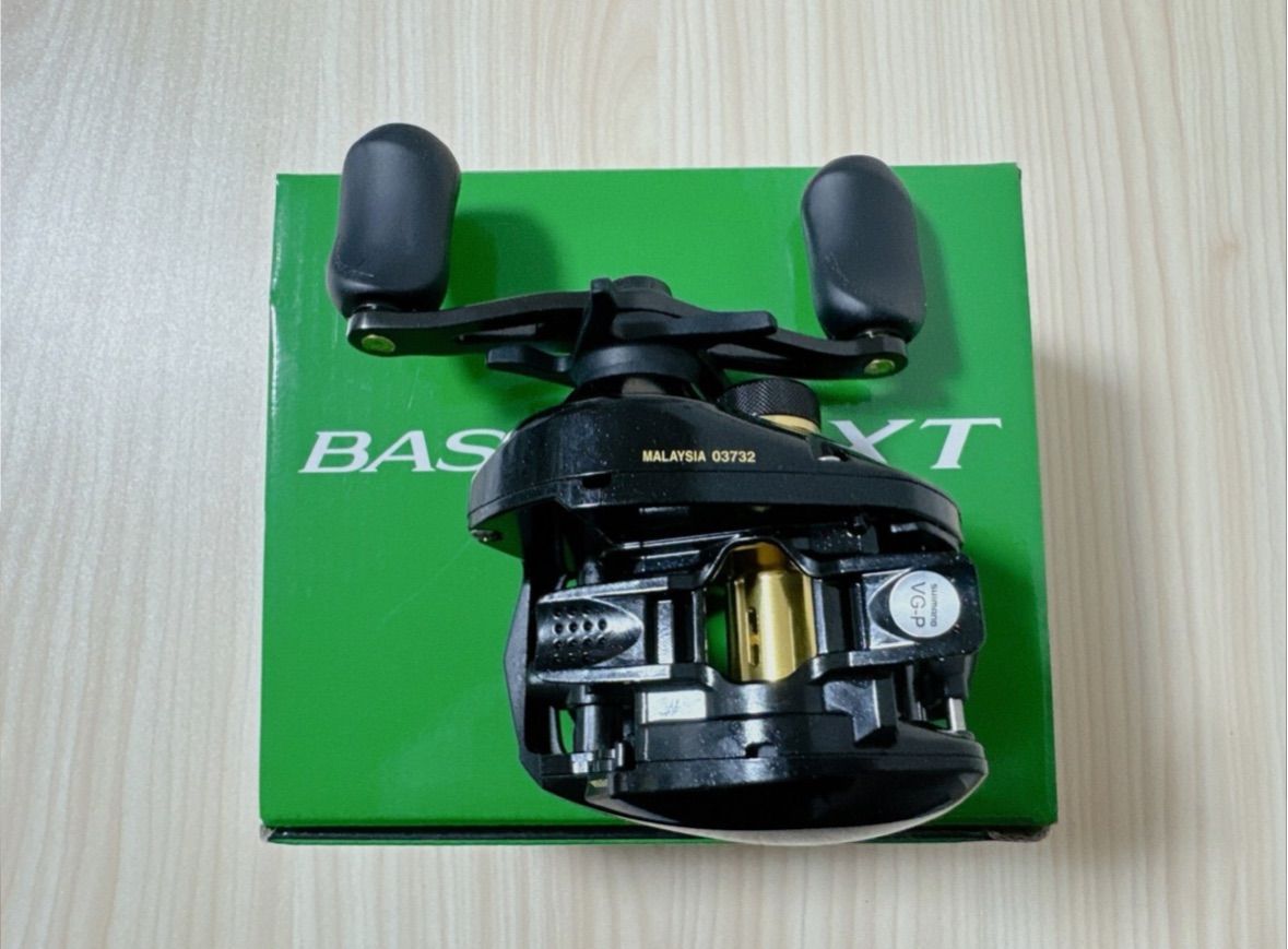 SHIMANO BASS ONE XT 151 左ハンドル ベイトリール フィッシング 釣り