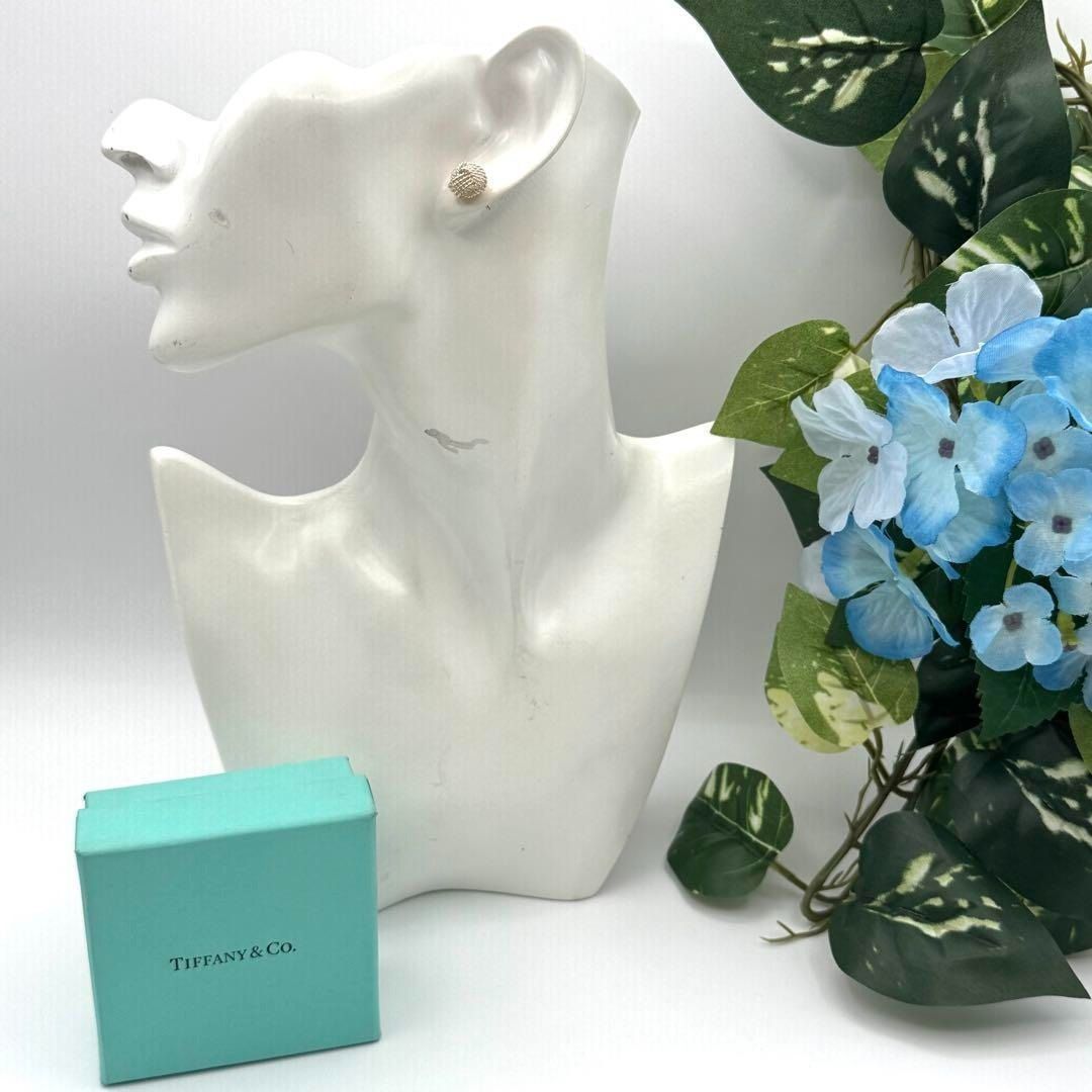 ティファニー サマセット ノット ツイスト ボール メッシュ ピアス 0962