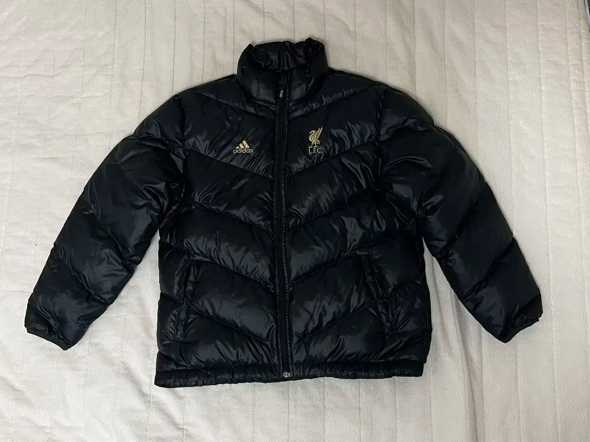 アディダス リヴァプール ブラック ダウン