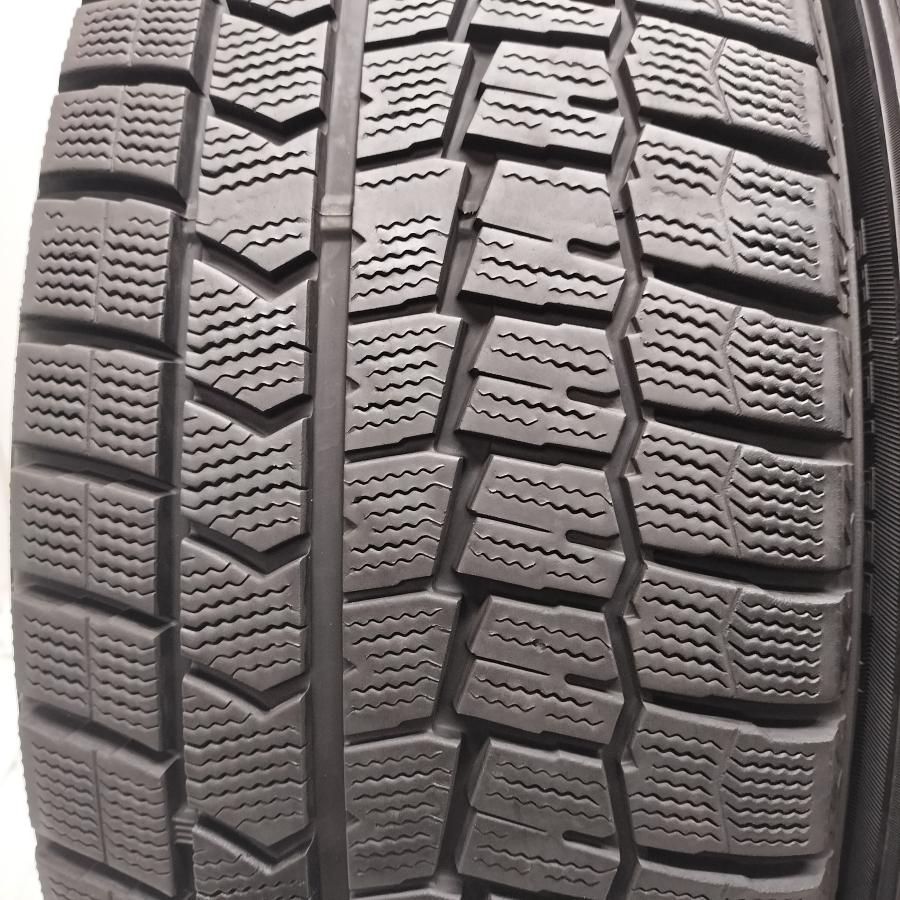 ◇配送先指定あり◇ ＜スタッドレス 2本＞ 225/50R18 ダンロップ