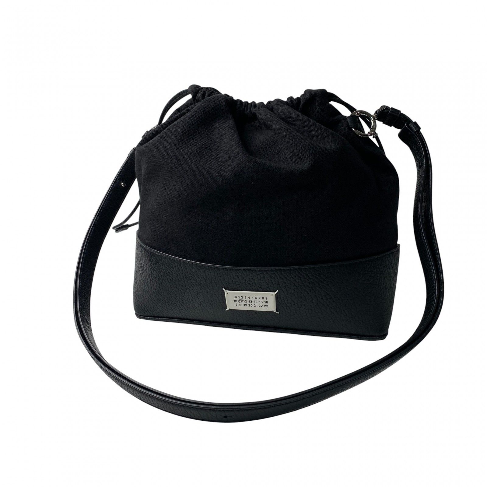 美品 メゾンマルジェラ Maison Margiela レディース ドローストリング スモール ショルダーバッグ SB2WA0011 美品 メゾンマルジェラ Maison Margiela レディース ドローストリング