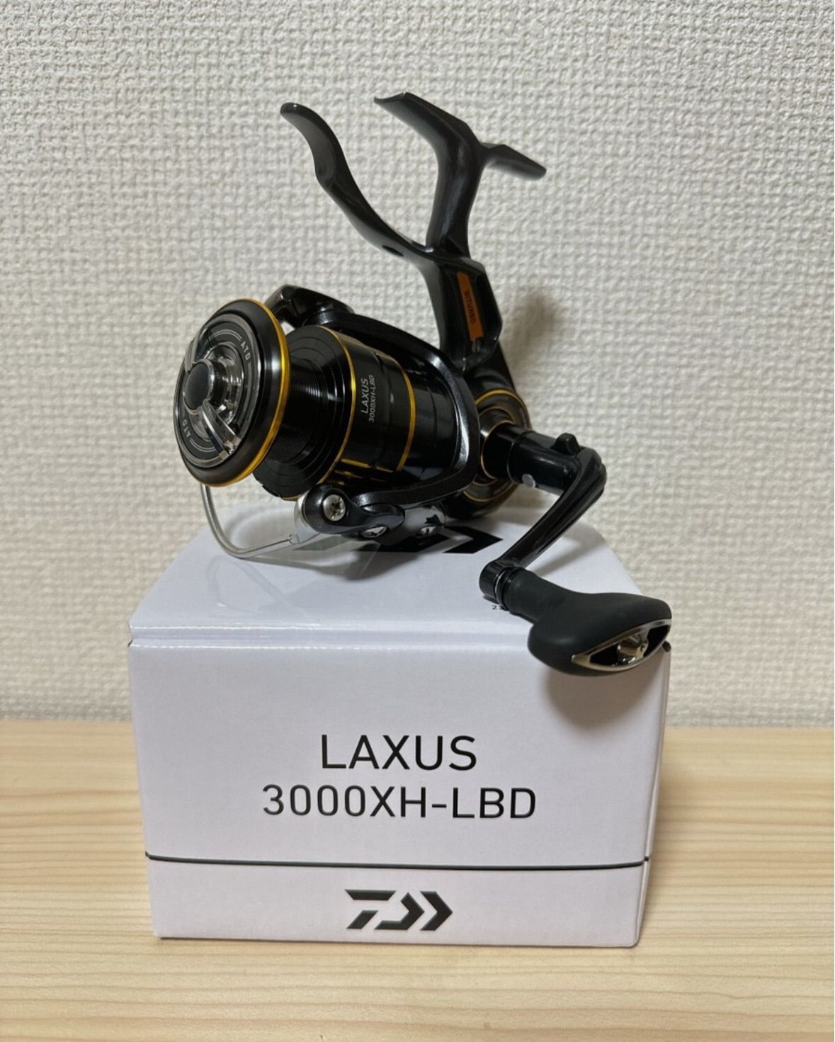 ダイワ 23 ラグザス LAXUS 3000XH-LBD スピニングリール