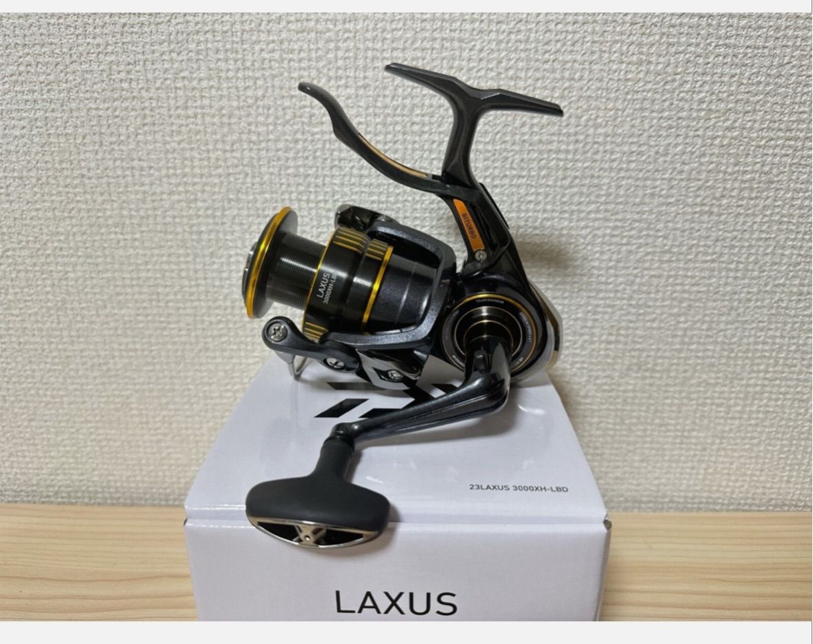 ラグザス LAXUS
