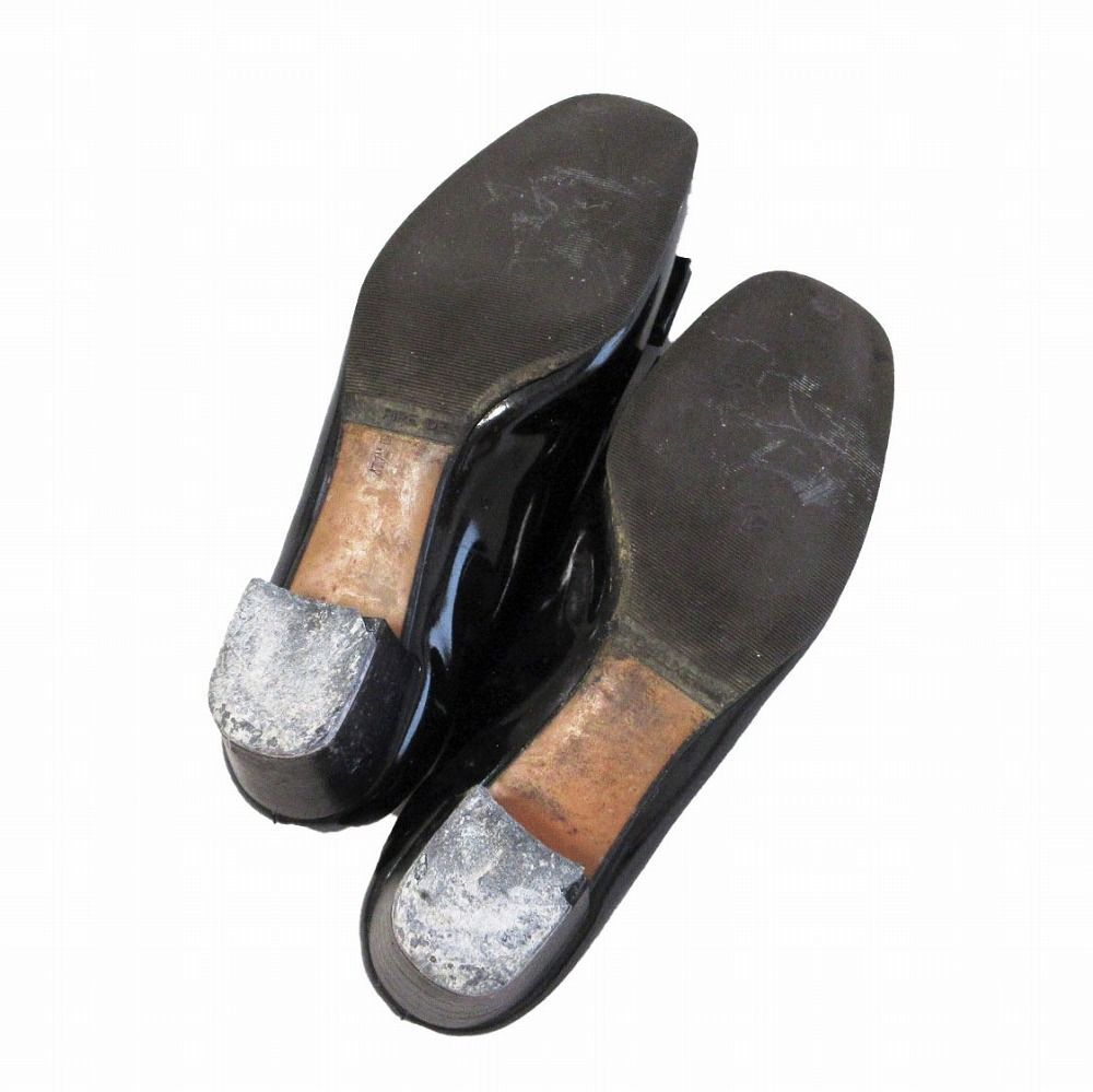 Salvatore Ferragamo サルヴァトーレフェラガモ ヴァラリボン エナメル