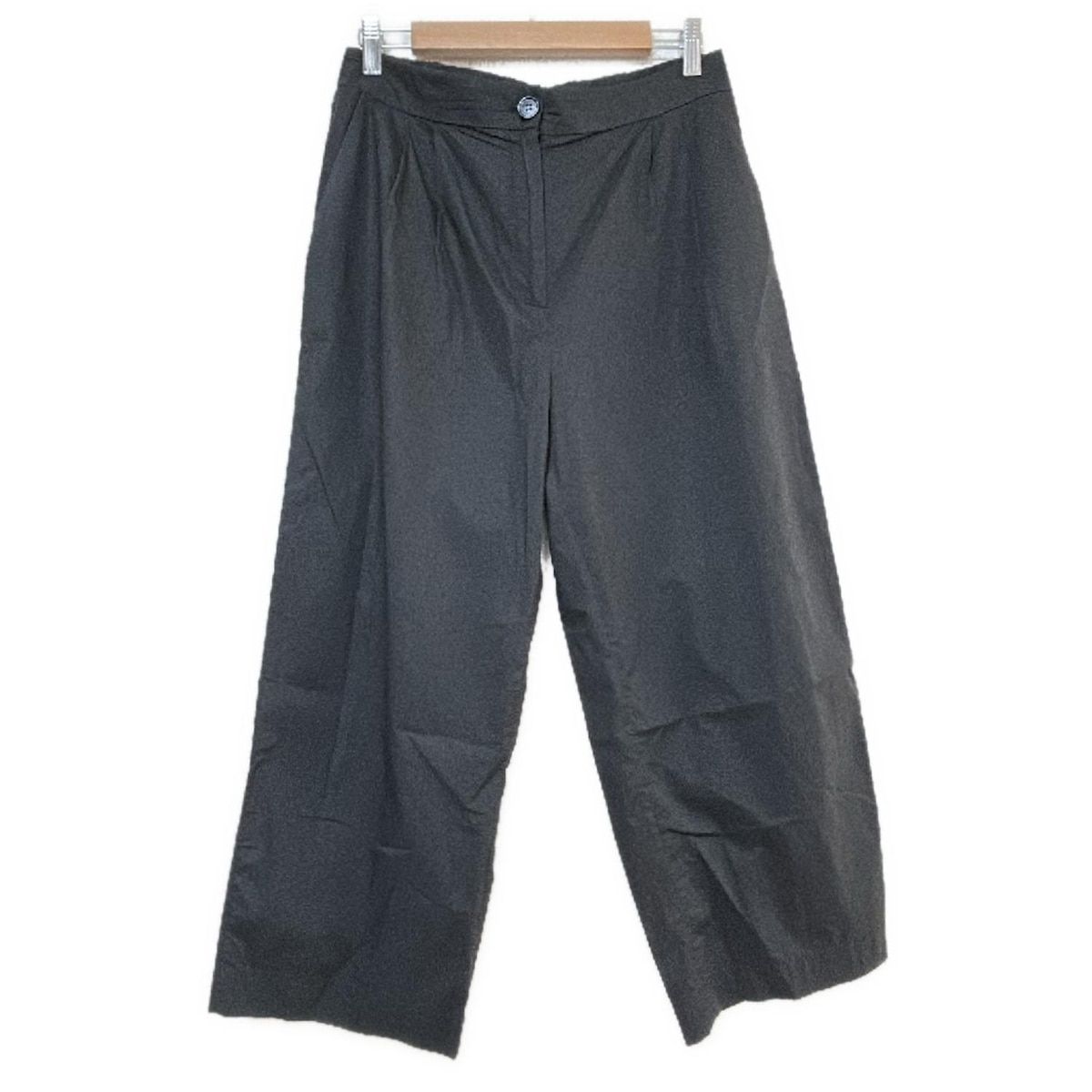 WOOLRICH ウールリッチ パンツ サイズM M レディース - 黒 クロップド 半端丈