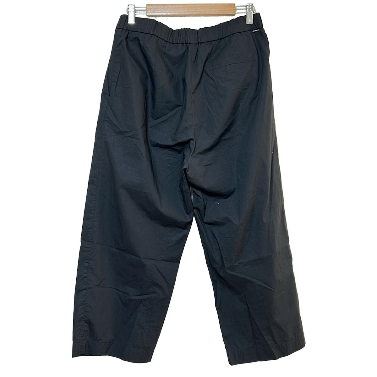 WOOLRICH ウールリッチ パンツ サイズＭ M レディース - 黒 クロップド 半端丈