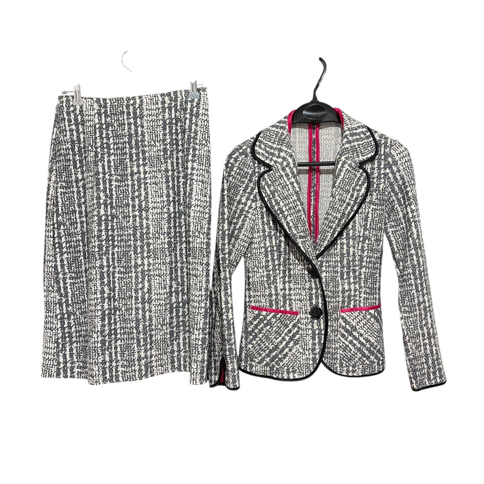 レジーナロマンティコ38 花柄テーラードジャケット&スカートセット レジーナロマンティコ 38サイズ レジーナロマンティコ38 花柄