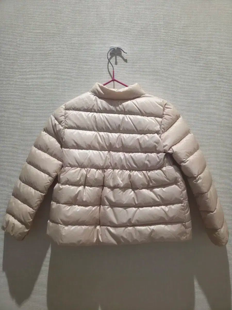 モンクレール キッズ 女の子 ピンク ダウン ジャケット 2 A